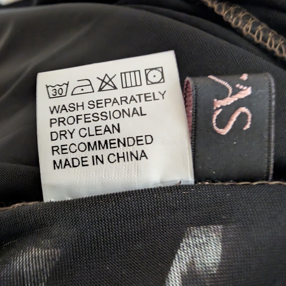 💘 Micas Metallic Bronze Long Dress with Open Back - Sexy & Elegant" size L - Picture 7 of 7